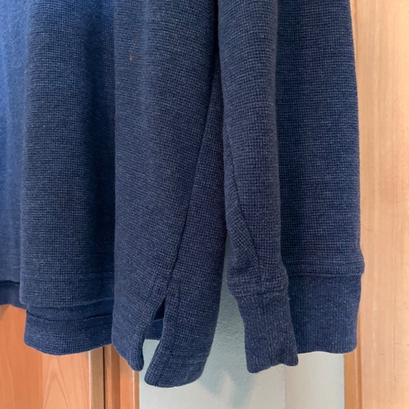 L.L. Bean 100% Cotton Waffle Knit Henley Gently Worn Size XXL Regular - Picture 5 of 5